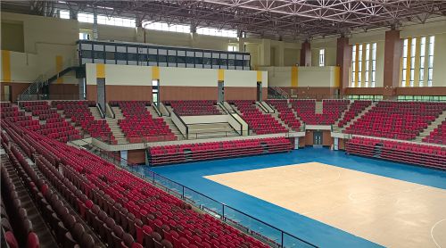 專業(yè)看臺(tái)座椅如何制造？四大核心步驟揭秘